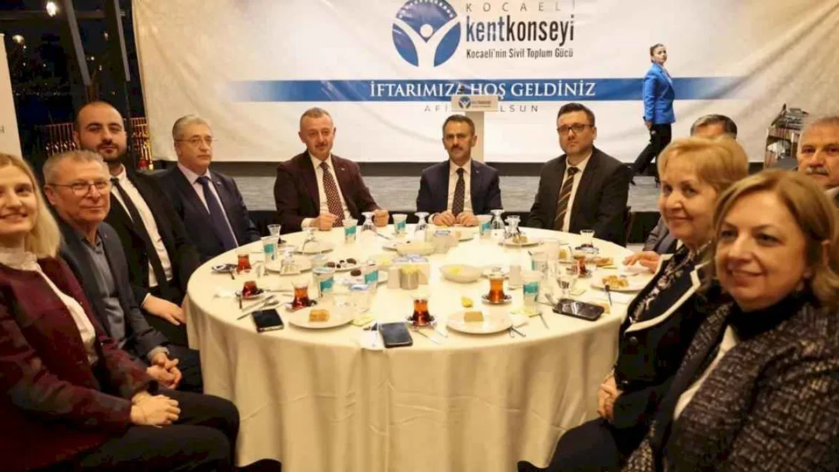 Kocaeli'nin 'ortak aklı' iftarda buluştu