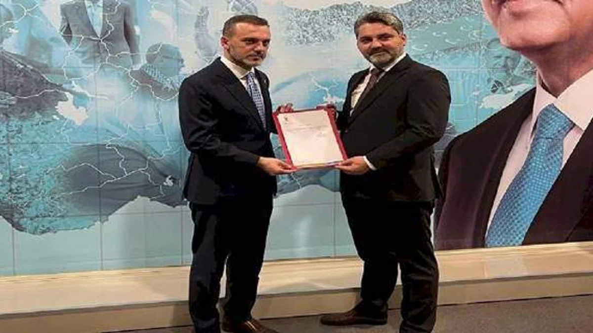 AK Parti Kayseri'de nöbet değişimi