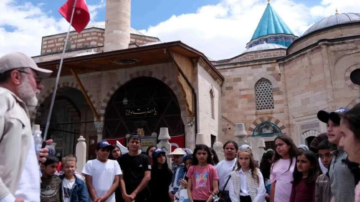 Konya Karatay'da 'Kitap Okuma Projesi' gezi ile ödüllendirildi