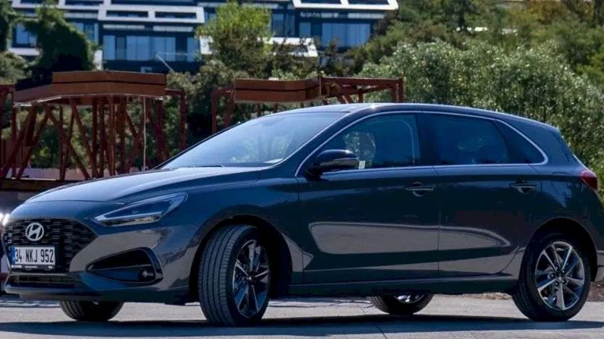 Hyundai i30 Yeni Motoruyla Şimdi Daha Güçlü ve İddialı
