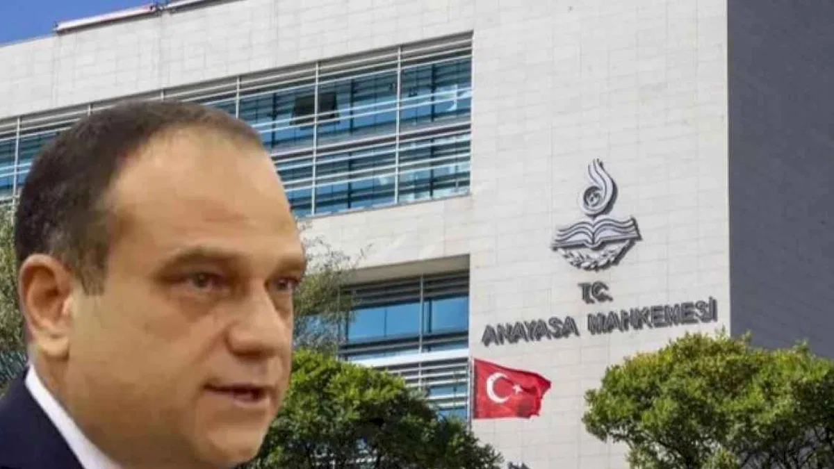 AYM Başkanvekili 'Resmi'leşti