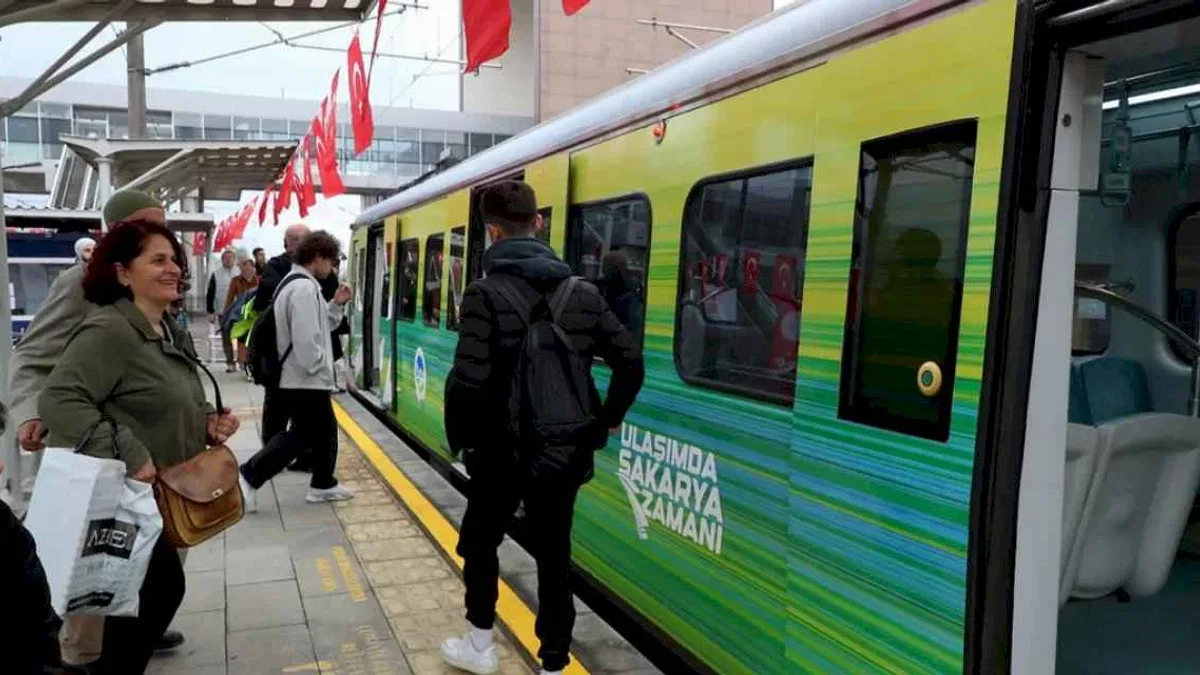 ADARAY Sakaryalıların yüzünü güldürdü... 8 yıl aradan sonra yeniden