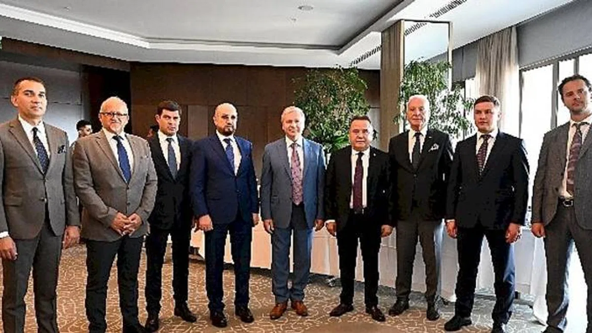 Moskova Heyeti Antalyalı İş İnsanları ile Buluştu