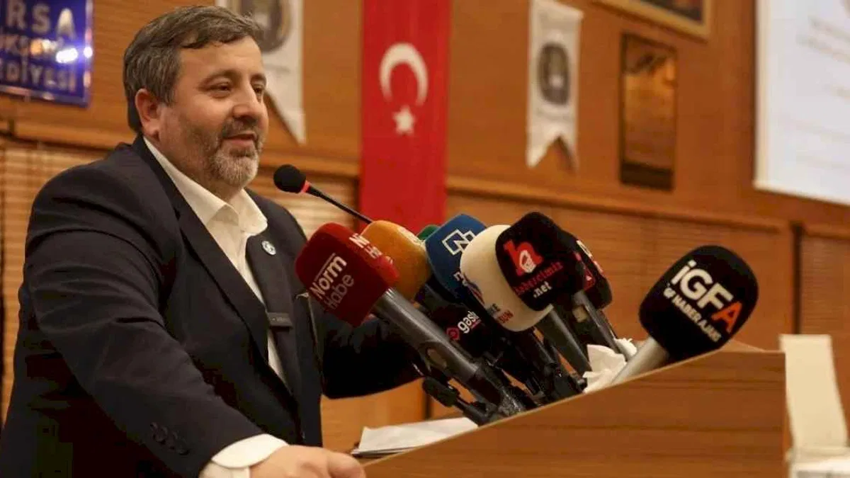 TR Düşünce Kulübü Ercan Yakut'la devam