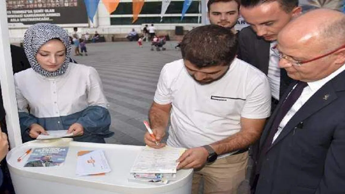 AK Parti'ye 41 bini aşkın üye Bursa'dan kazandırıldı