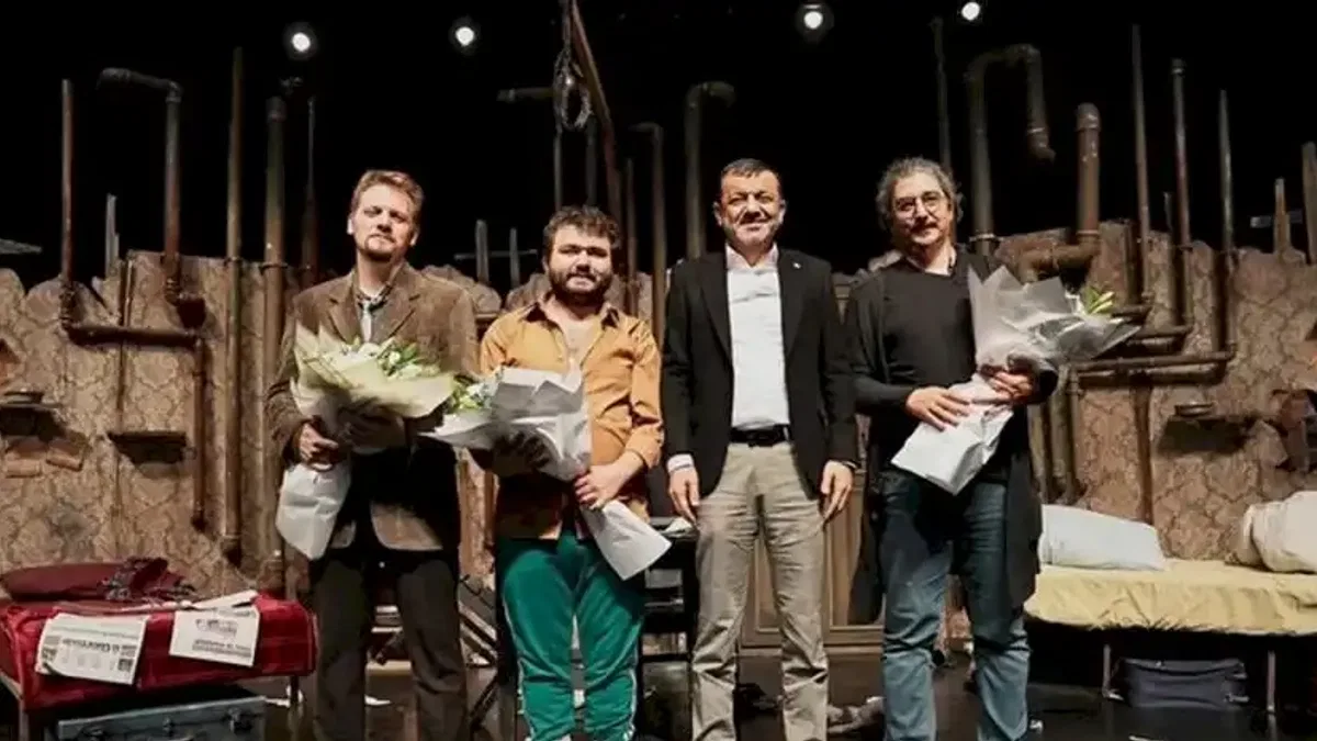 Denizli Büyükşehir Tiyatrosu’na uluslararası ödül