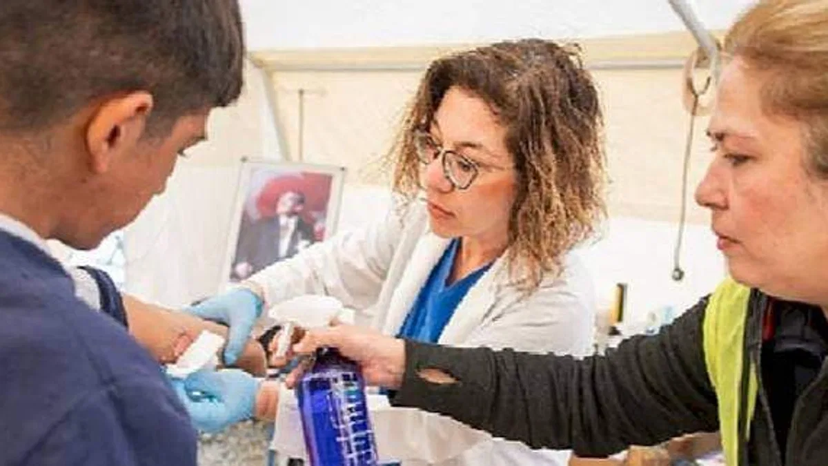 "Gönüllü hekimlere fırsat veren Başkan Soyer'e teşekkür ediyorum"