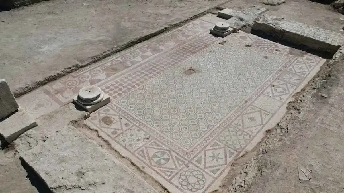 Pompeiopolis’te 105 metrekarelik mozaik bulundu