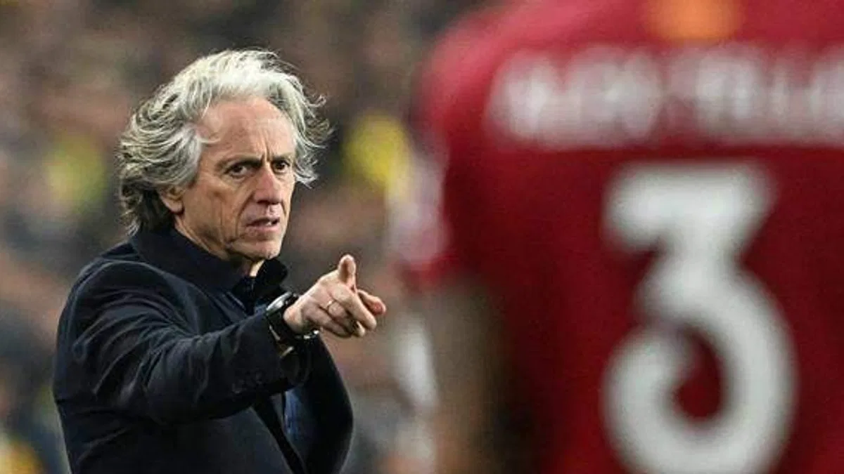 Jorge Jesus'tan maç yorumu: 'Turu Sevilla'da kaybettik'