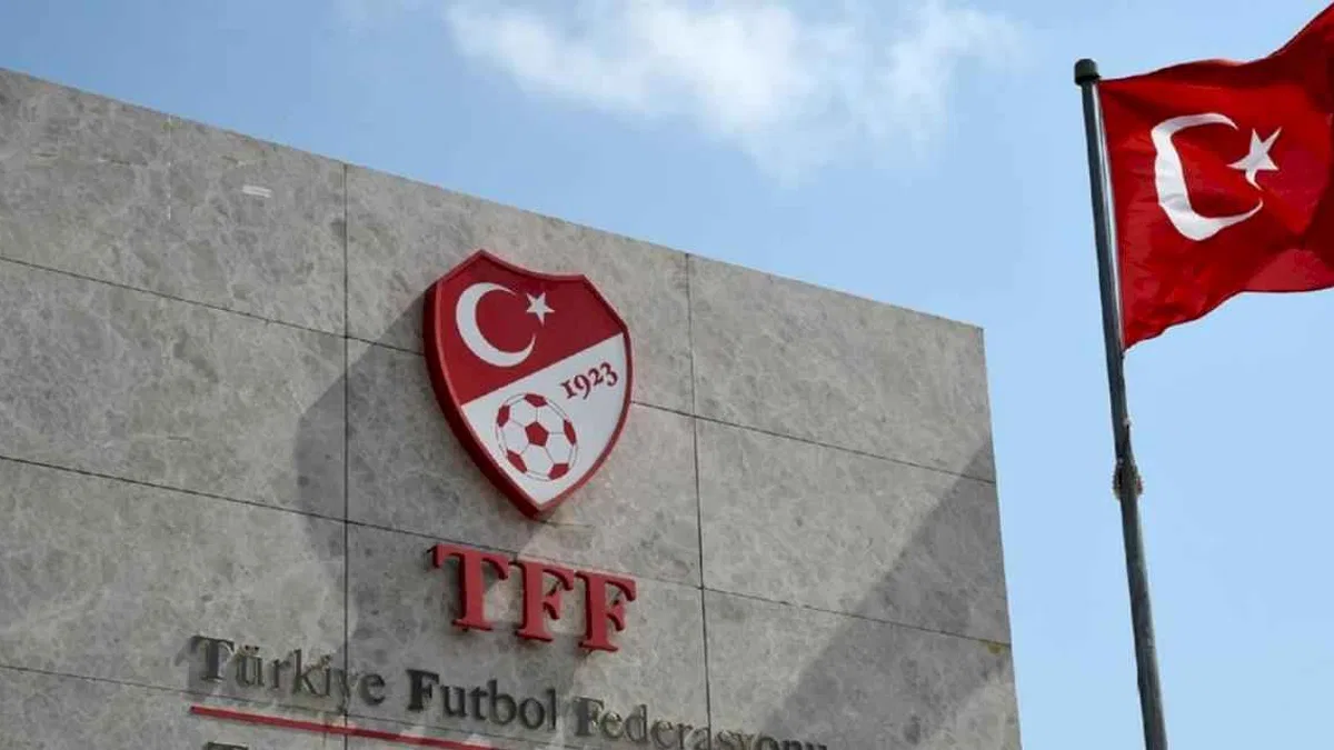 PDFK kararları açıklandı! Galatasaray - Fenerbahçe derbisi...