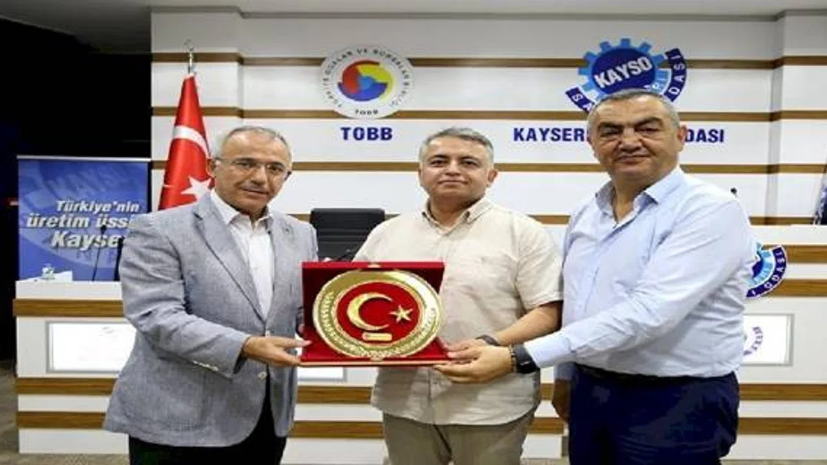 KAYSO toplantısında sürpriz misafir