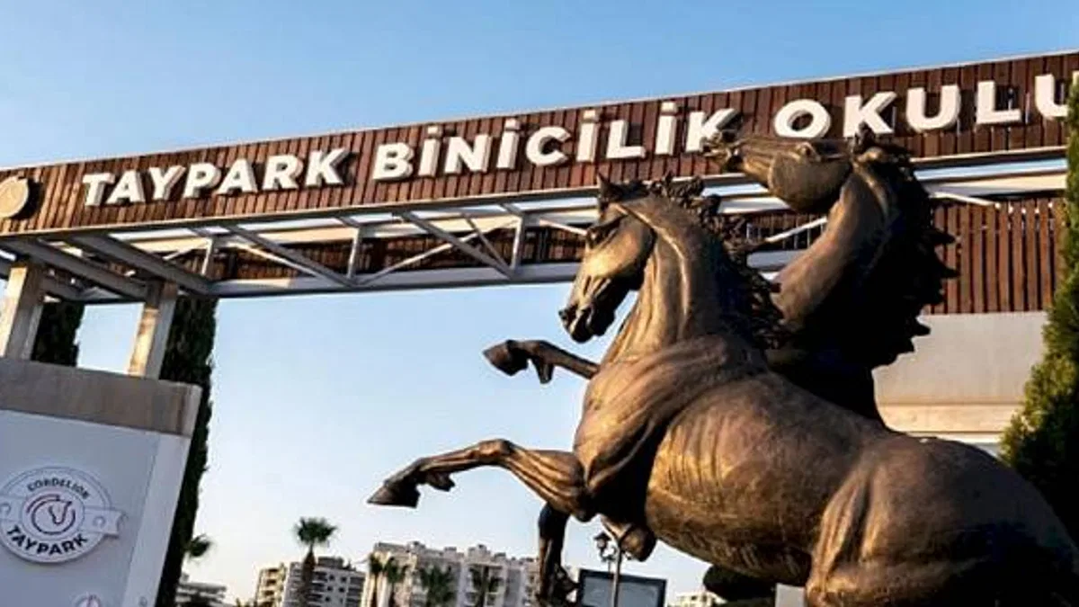 Karşıyaka'da 20 bin çocuk binicilik sporuyla tanıştı
