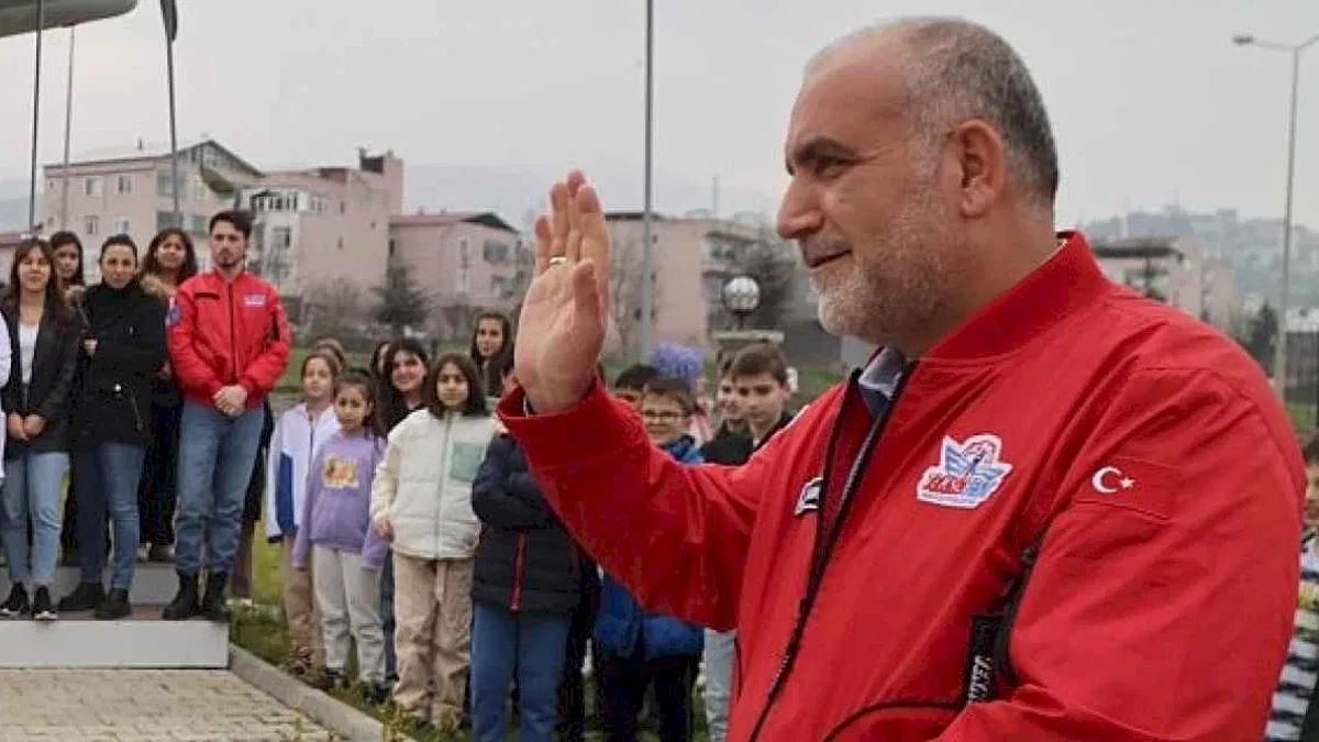 Canikli Mucitler Göz Doldurdu: Uçak Tasarladılar, Roket Fırlattılar