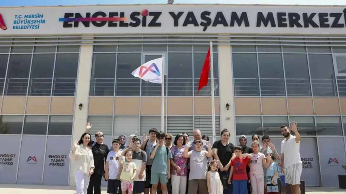 Mersin Büyükşehir'den engelsiz yaz kursu