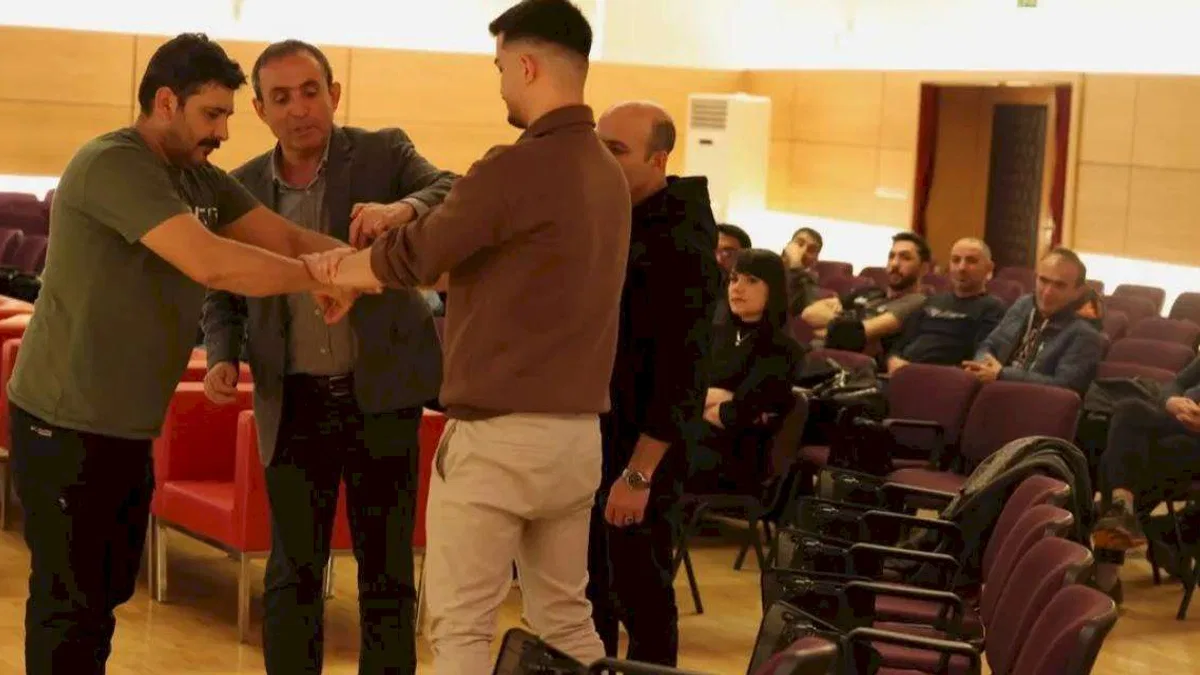 Kayseri Büyükşehir personeline ilk yardım eğitimi
