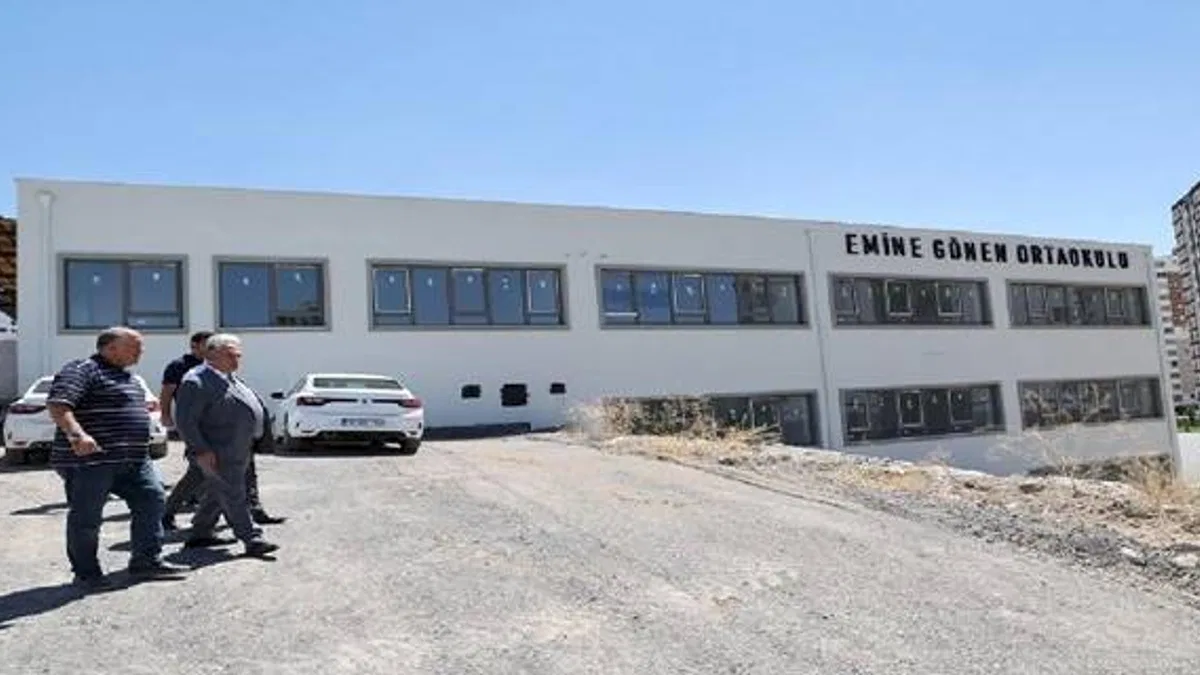 Kayseri Talas'ta eğitime tam destek