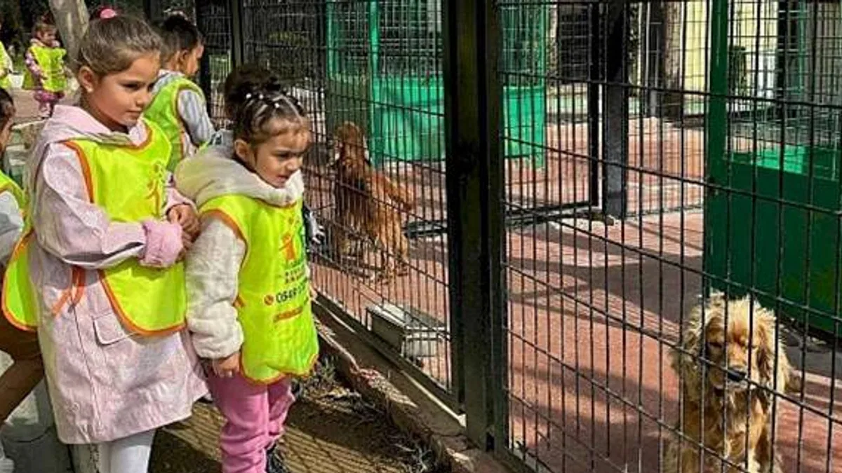 Küçük hayvanseverlerden can dostlarına ziyaret