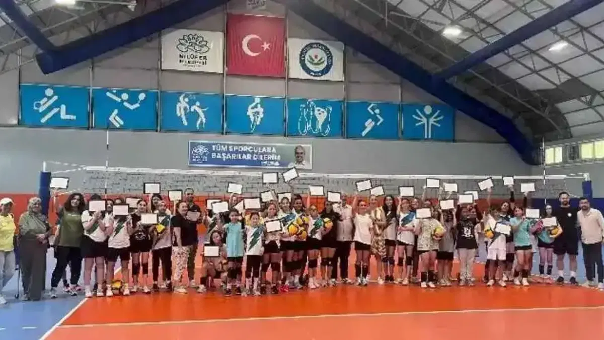 Yaz Spor Okulları’nda ilk dönem tamamlandı
