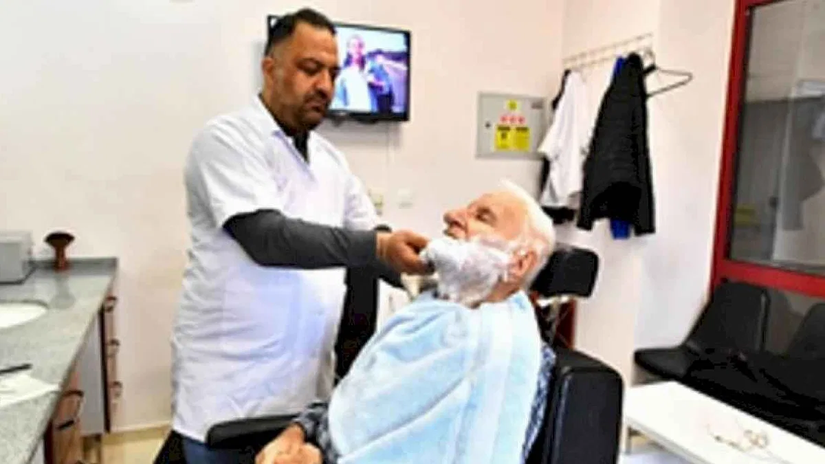 İzmir'in dört dörtlük hizmet veren huzurevi Türkiye'ye örnek