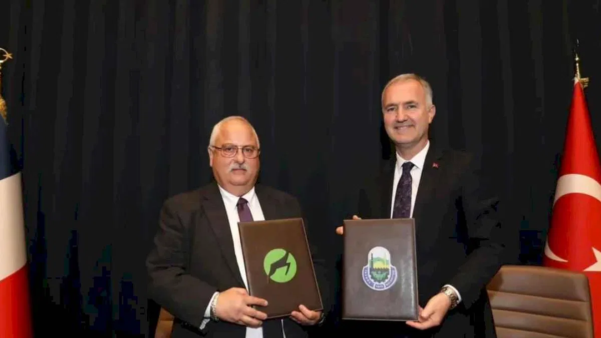 İnegöl Belediyesi Cenon ile kardeş şehir protokolünü imzaladı