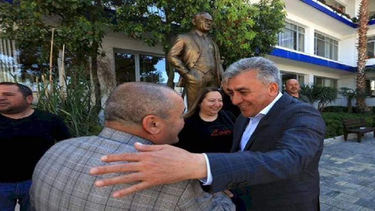 EYT’li çalışanlardan Güzelbahçe Belediyesi’ne veda