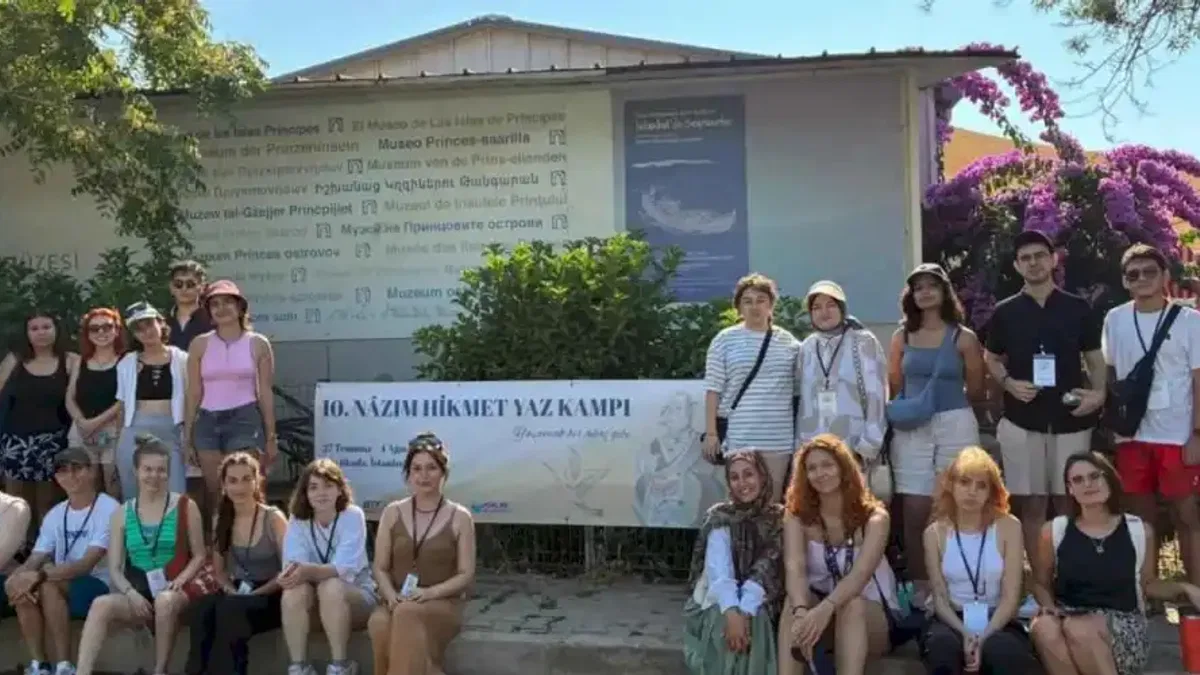 Nazım Hikmet Yaz Kampı'nın 10'uncusu tamamlandı