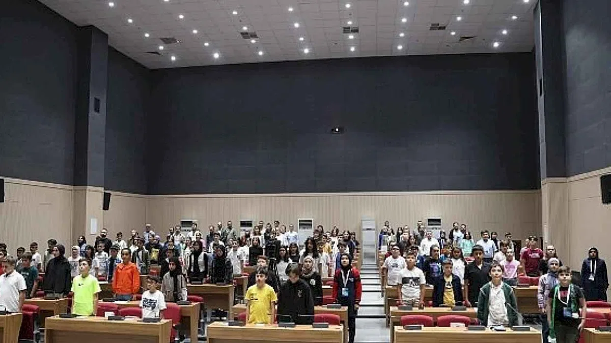 Konya Büyükşehir Belediyesi Çocuk Meclisi Bu Dönemin İlk Toplantısını Yaptı