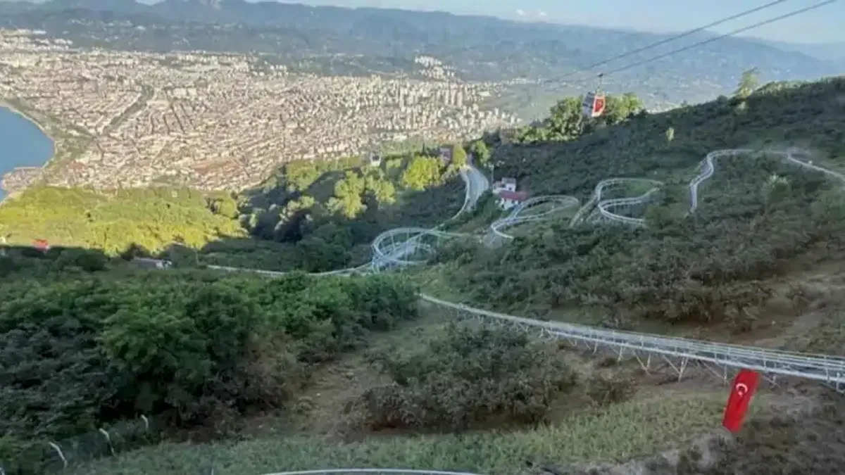 Ordu'da dağ kızağı ve sosyal tesisleri açıldı