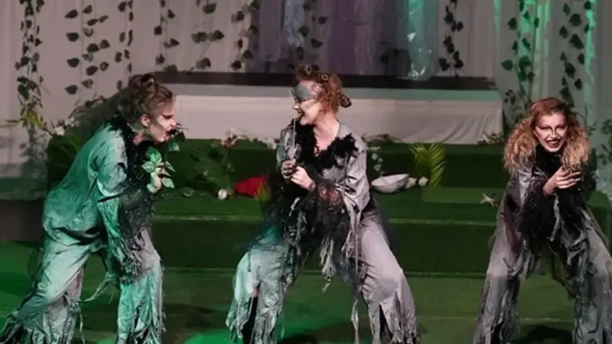 Uluslararası Tiyatro Festivali Denizli’ye sanat rüzgarı estirdi