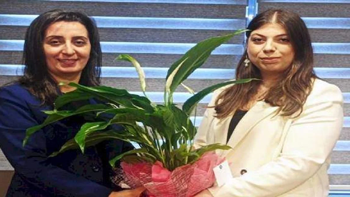 CHP Kocaeli'de kadınlar 'Tüysüz'e emanet