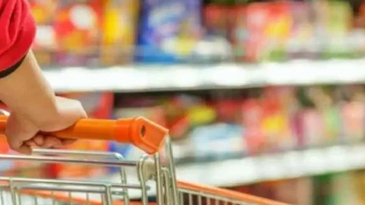 Yıllık ticaret satış hacmi geriledi