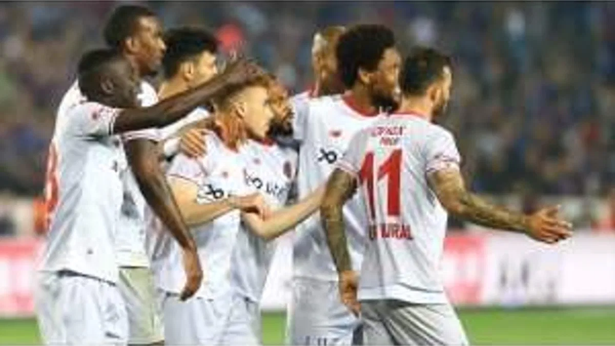 Antalyaspor, ligde 13 maçlık yenilmezlik serisine ulaştı