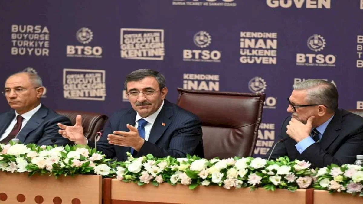 Cumhurbaşkanı Yardımcısı Cevdet Yılmaz BTSO’nun konuğu oldu
