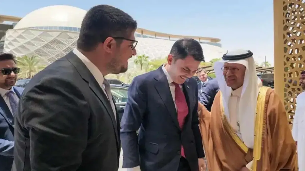Bakan Kurum, Suudi Arabistan Enerji Bakanı ile görüştü