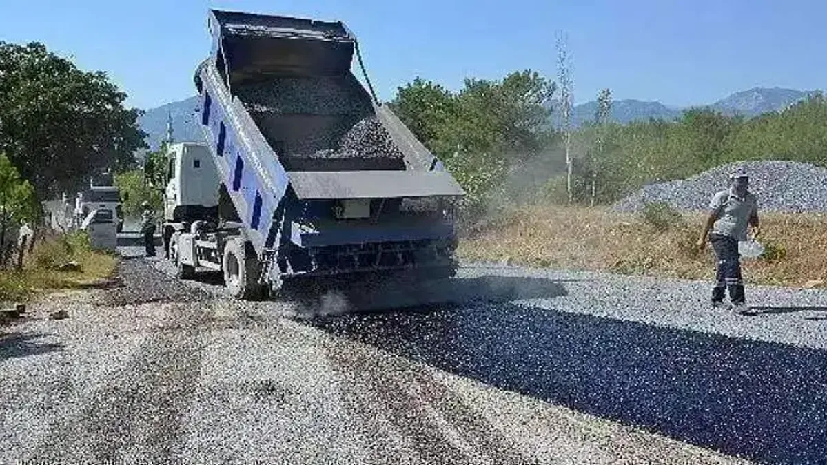 Alanya Beldibi yolunda asfalt çalışmaları başladı