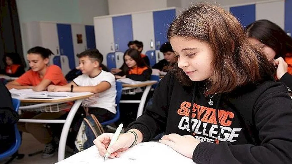 Köklü Eğitim Kurumundan LGS'de 2 Türkiye Birinciliği Geldi!