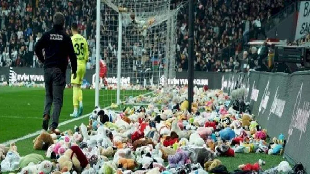 Beşiktaş’ın 'Bu oyuncak sana arkadaşım' kampanyası dünya basınında yakınlandı
