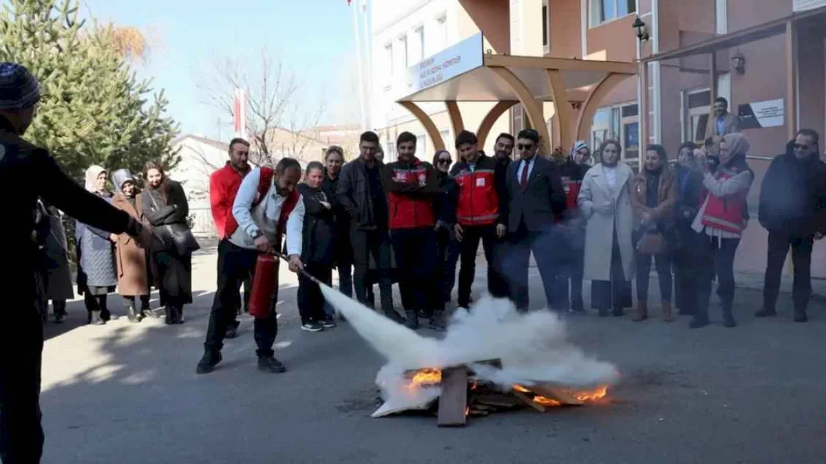 Erzurum'da Aile ve Sosyal Hizmetler'den farkındalıklı tatbikat