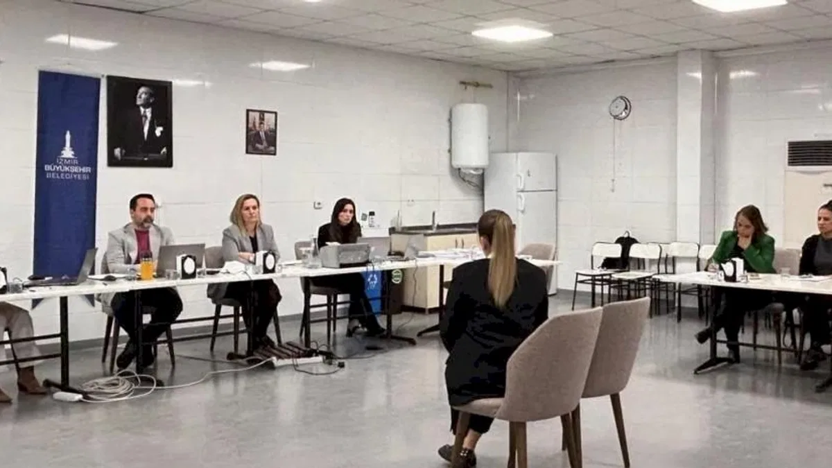 İzmir’de işe alımlara halk denetimi