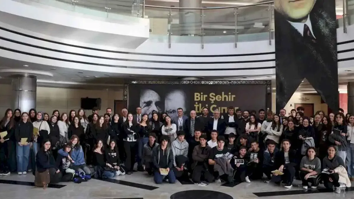 Sakarya’da iki çınara vefa