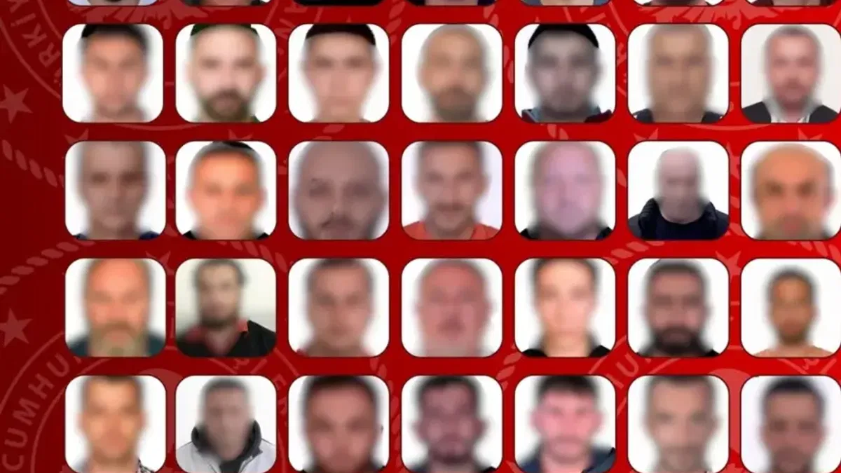 Kırmızı bültenli 48 suçlu Türkiye’ye getirildi