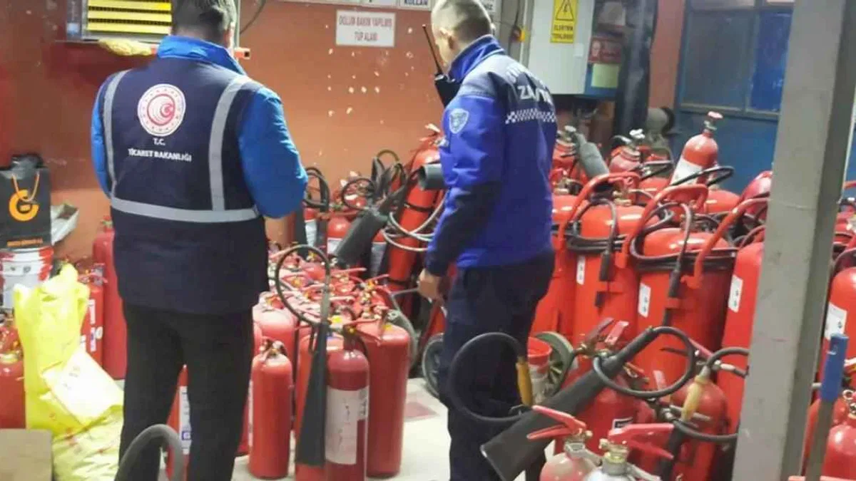 Kocaeli Zabıtası'ndan yangın tüpü fiyatlarına sıkı denetim