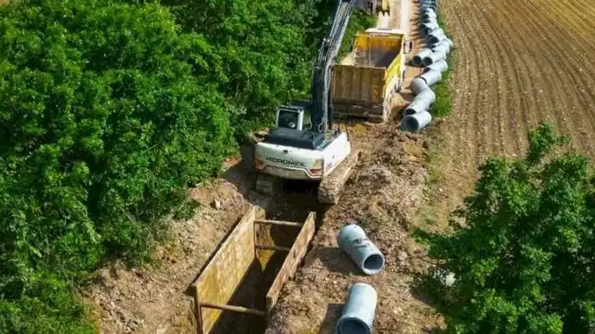 Sakarya'da atık su altyapısı 5 bin metrelik yeni hat ile güçleniyor