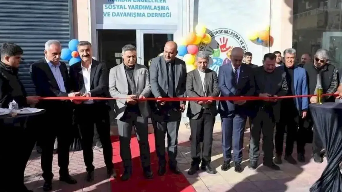 Mardin Engelliler Derneği'ne görkemli açılış