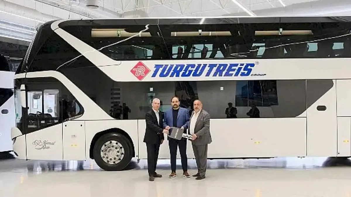 MAN, Türkiye'deki ilk çift katlı otobüs teslimatını Turgutreis Group Turizm'e yaptı