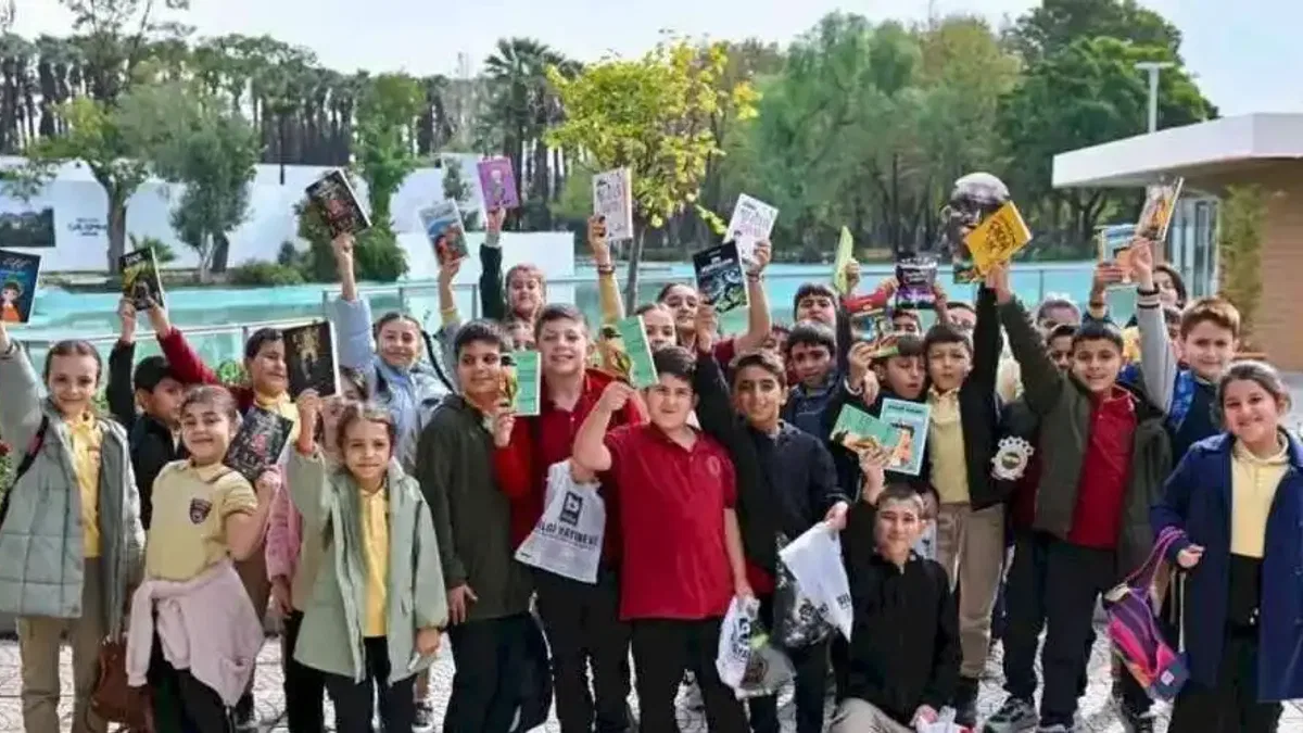 İZKİTAP’a her yaştan ziyaretçi