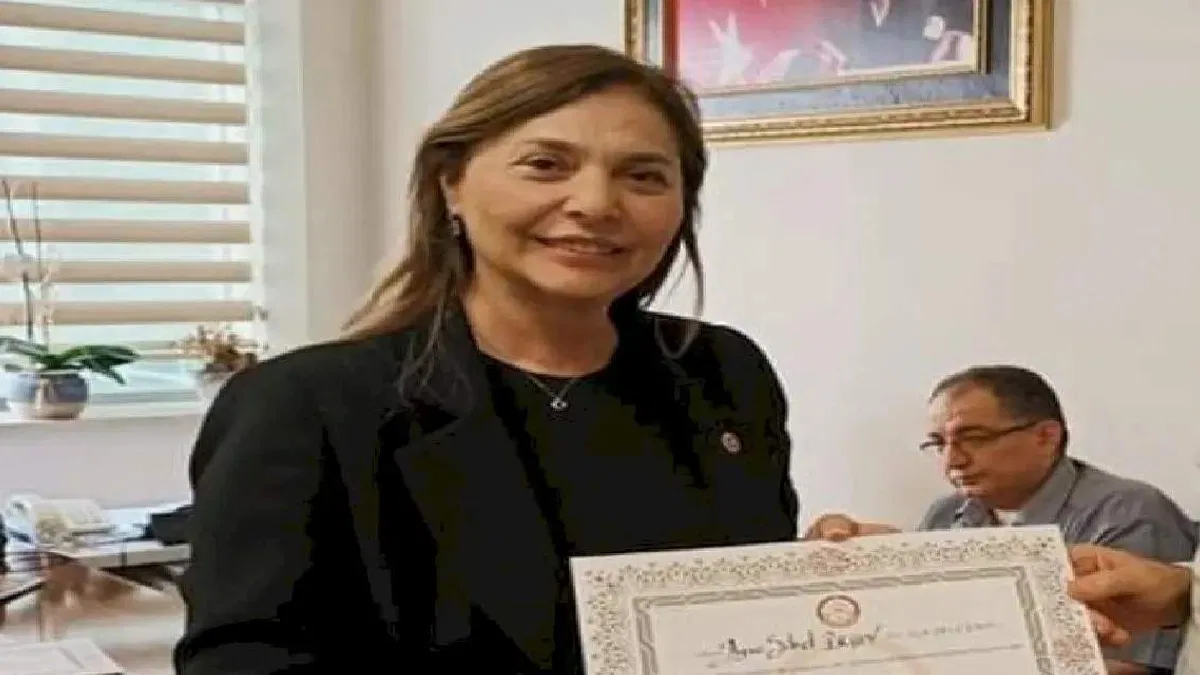 TBMM'ye ilk kayıt MHP'li Ersoy'dan