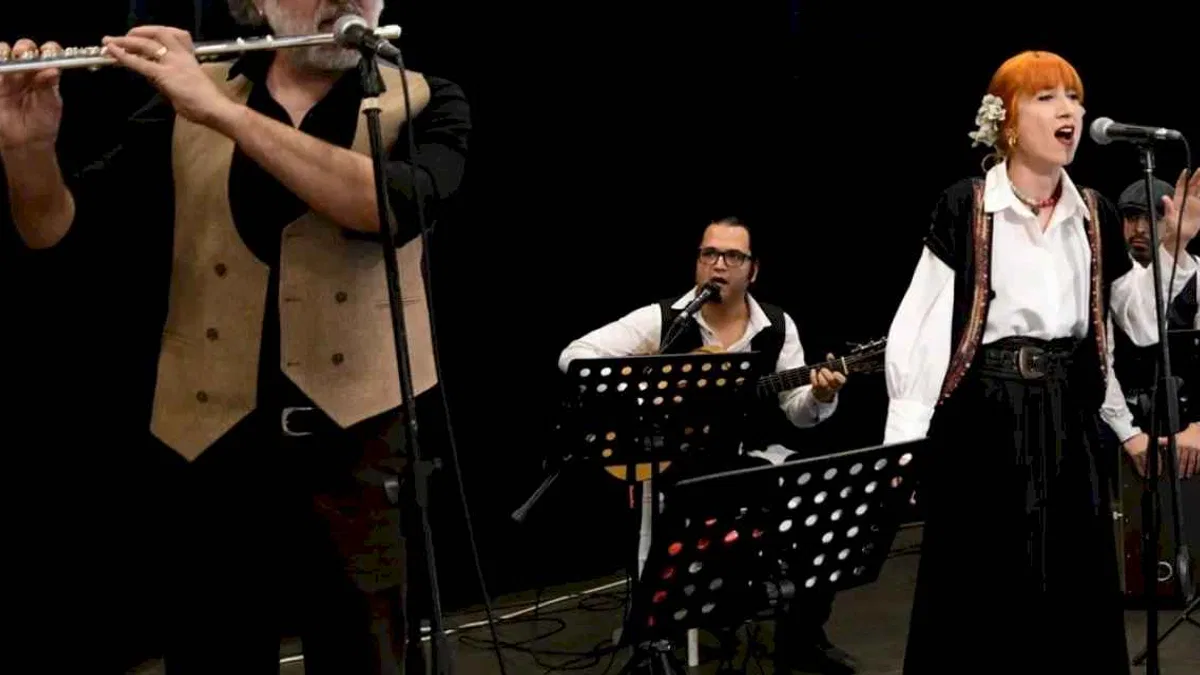 İzmir Bornova'da etnik müzik atılımı