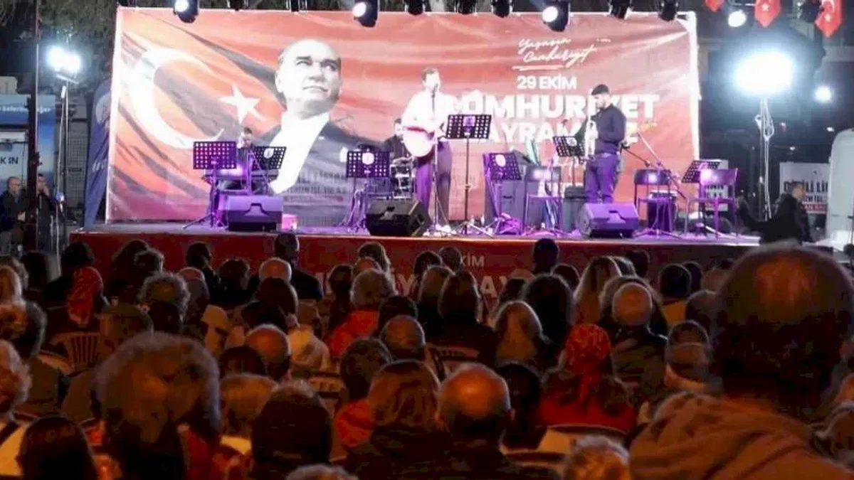 “Cumhuriyet Her Yerde” bayram coşkusunu doruğa çıkardı