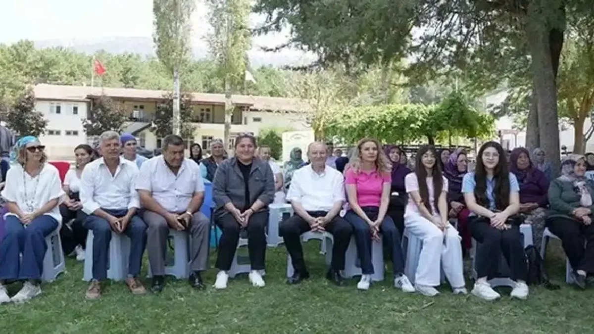 Denizli’de kadınlar doğayla iç içe yaz kampında